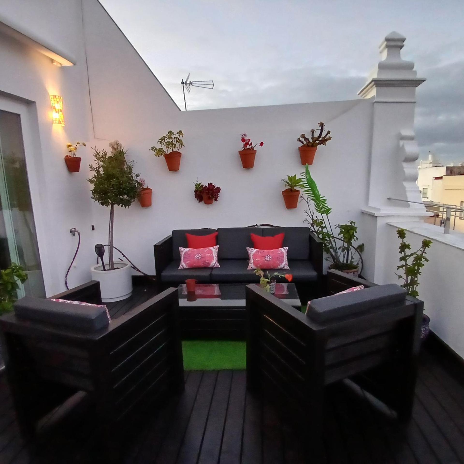 Appartamento ***** Attic With Impressive Views And Jacuzzi Cadice Esterno foto