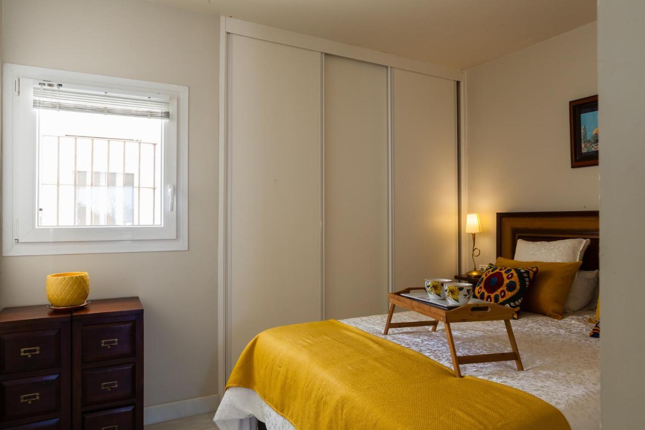Appartamento ***** Attic With Impressive Views And Jacuzzi Cadice Esterno foto