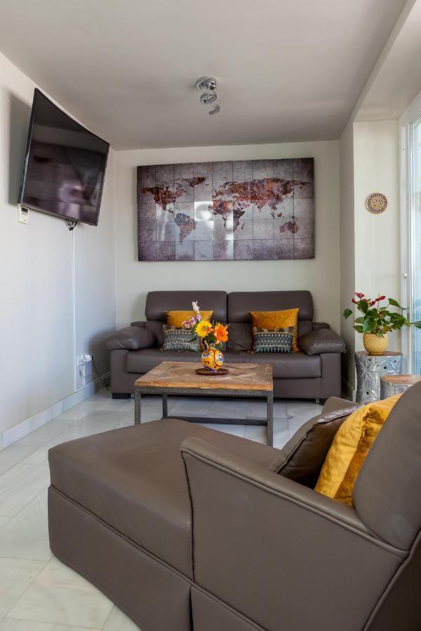 Appartamento ***** Attic With Impressive Views And Jacuzzi Cadice Esterno foto